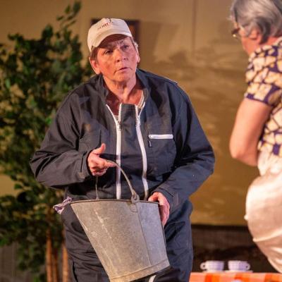 Ferme sous 'hôtes' tension à Salouël - Martine & Aimée